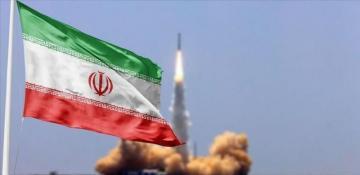 US airbase at risk as Iran mulls strike, Qatar shuts airspace 