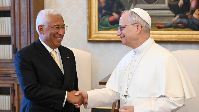 European Council president meets Pope Leo XIV to discuss global peace efforts 