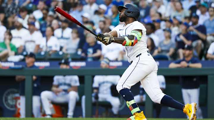 Arozarena’s two-homer night lifts Mariners over Royals