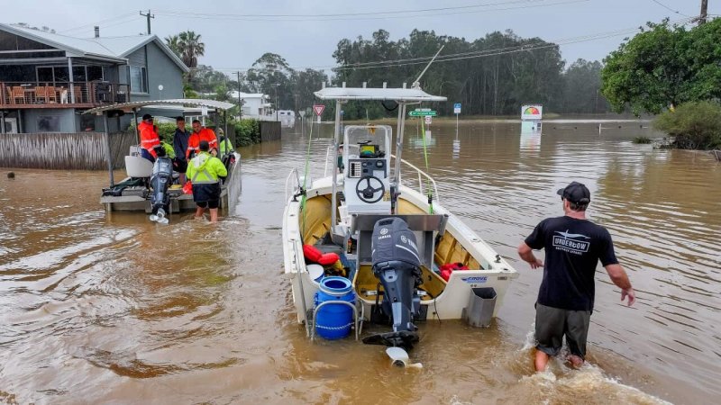 Heavy rains, winds batter southeastern Australia, causing power outages