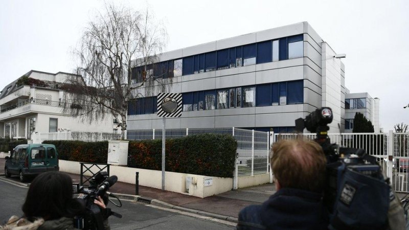 French police raid Marine Le Pen's party headquarters