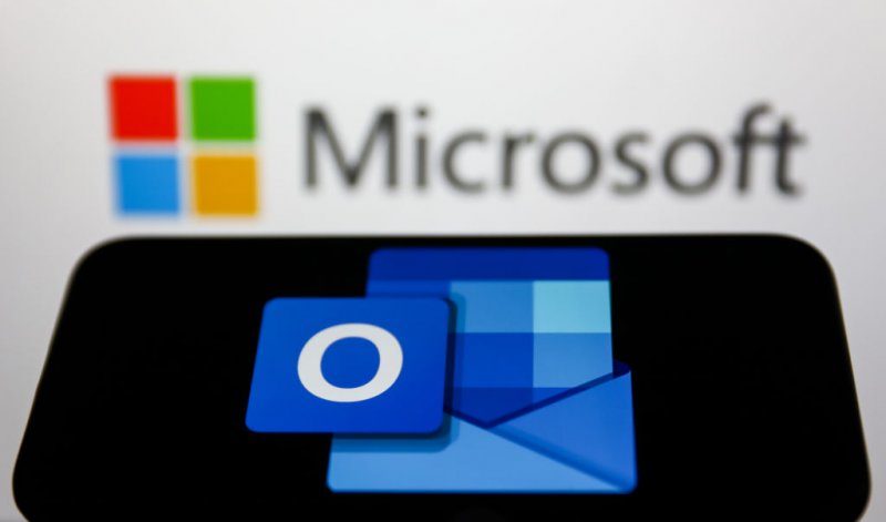 Microsoft Outlook down: Users unable to access emails