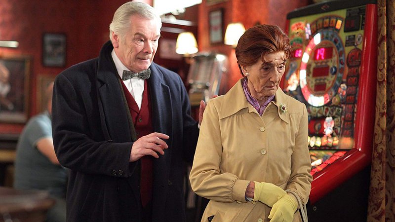 EastEnders star Frank Barrie dies aged 88