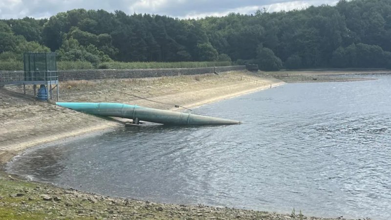 UK faces second hosepipe ban as drought, heatwave intensify