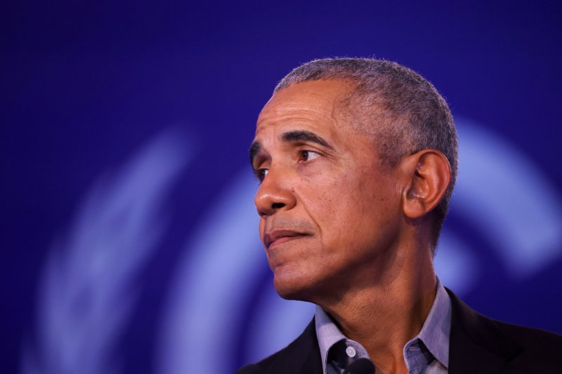 Obama urges democrats to 'toughen up' amid second Trump term