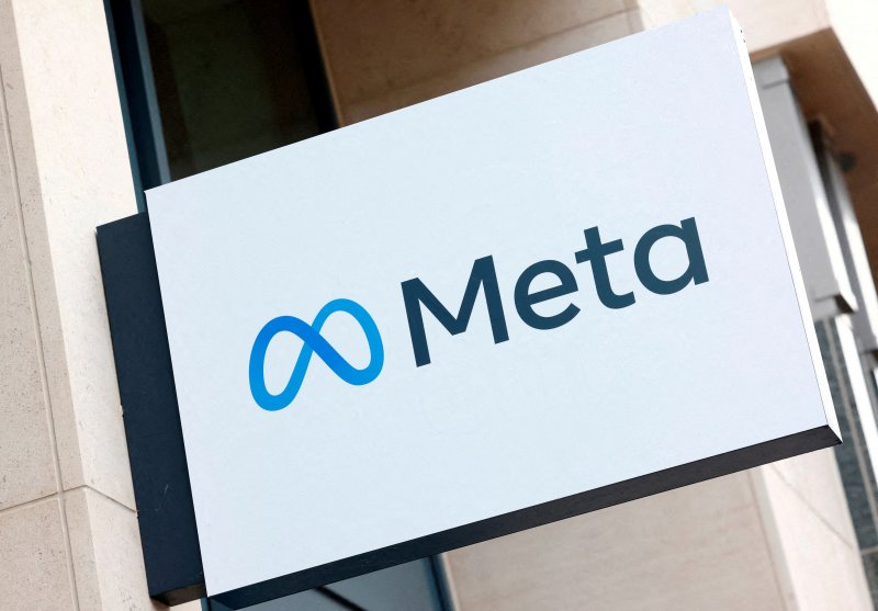 Meta plans to invest hundreds of billions in AI data centers