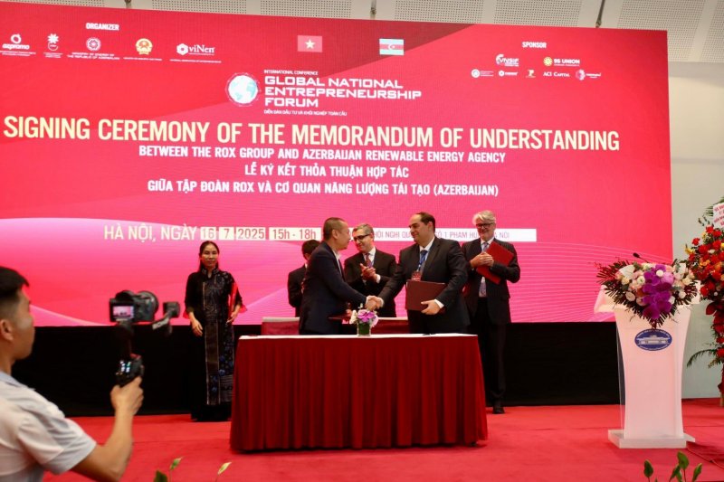 Azerbaijan, Vietnam ink MoU on renewable energy cooperation 