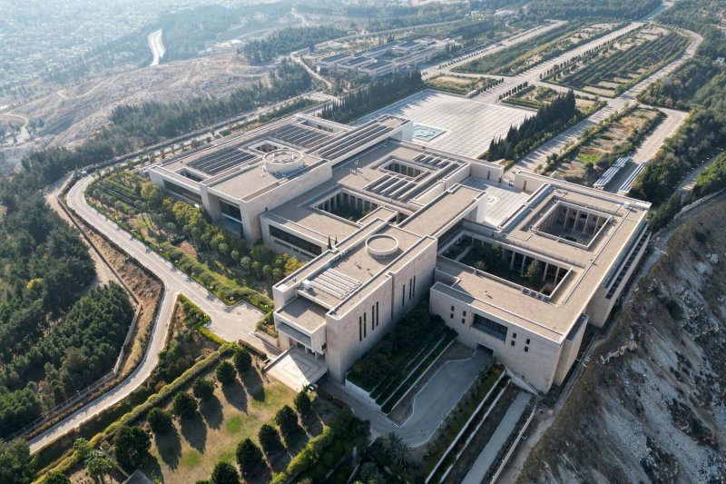 Israeli strike reportedly targets Syria’s Presidential Palace