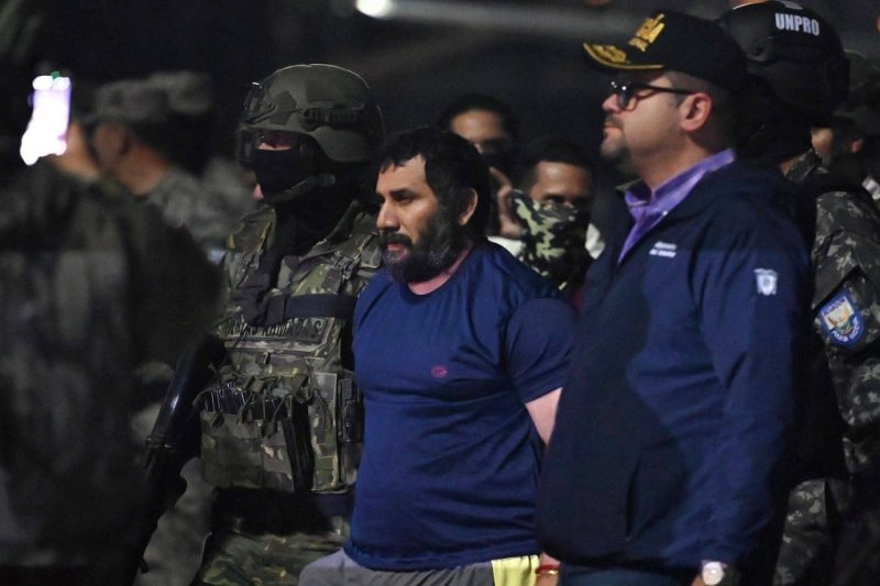 Ecuador drug lord 'Fito' extradited to US