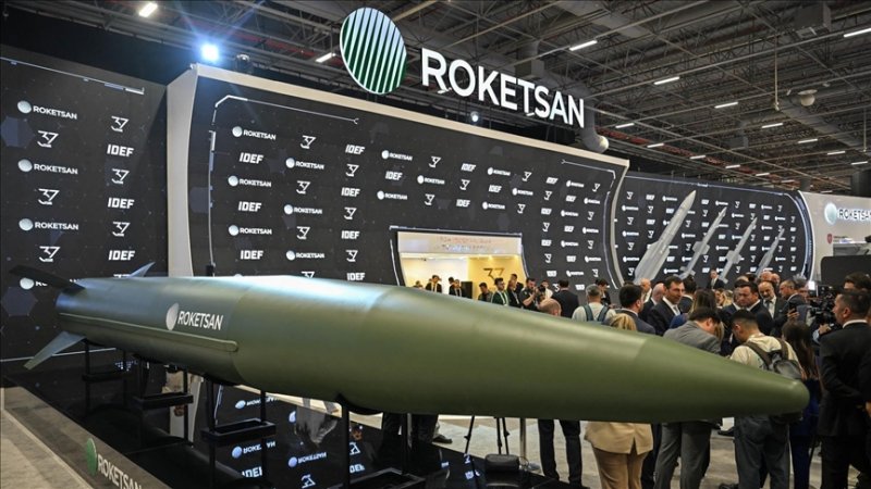 Türkiye unveils first hypersonic missile at IDEF 2025  -VIDEO 