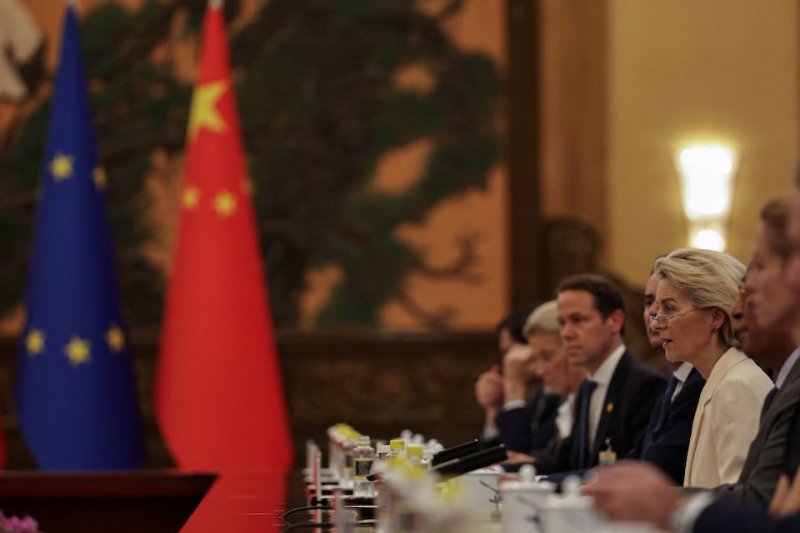 Von der Leyen: China ties at 'inflection point' as summit highlights trade and geopolitical tensions