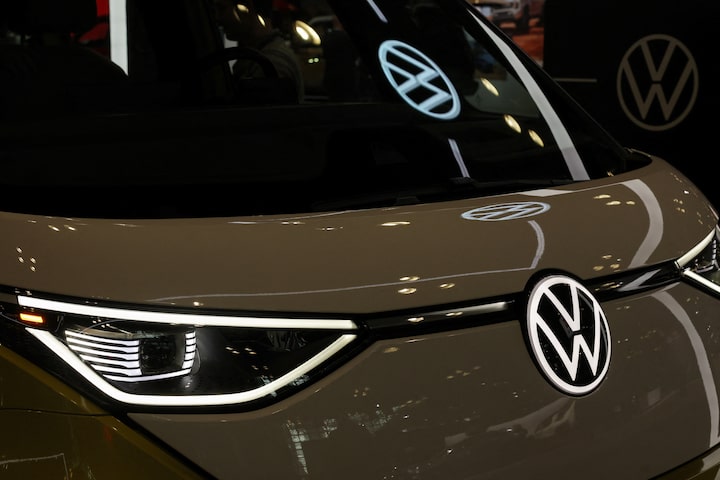 Volkswagen lowers 2025 profit outlook amid U.S. tariffs impact