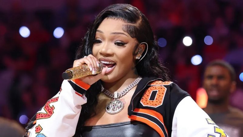 Rapper GloRilla criticizes police following arrest amid home burglary investigation