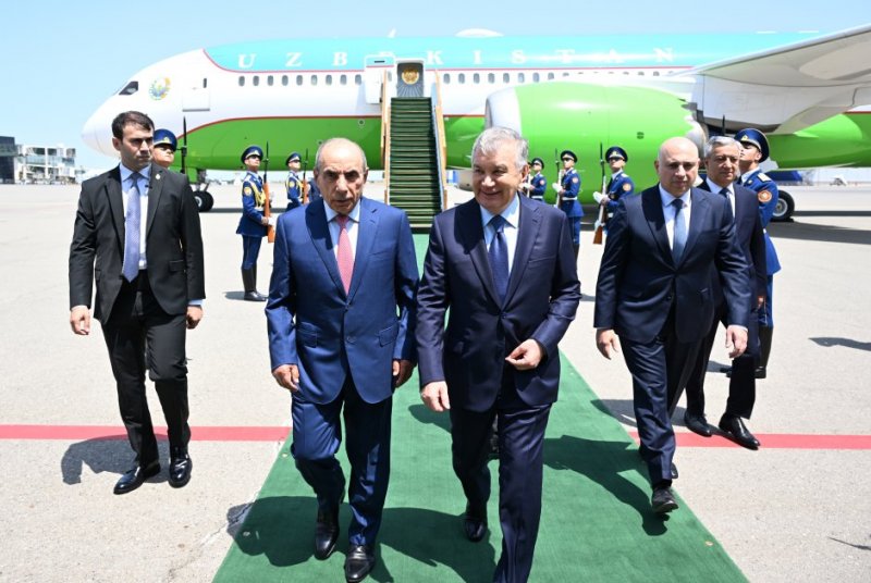 Uzbekistan's president arrives in Azerbaijan for state visit