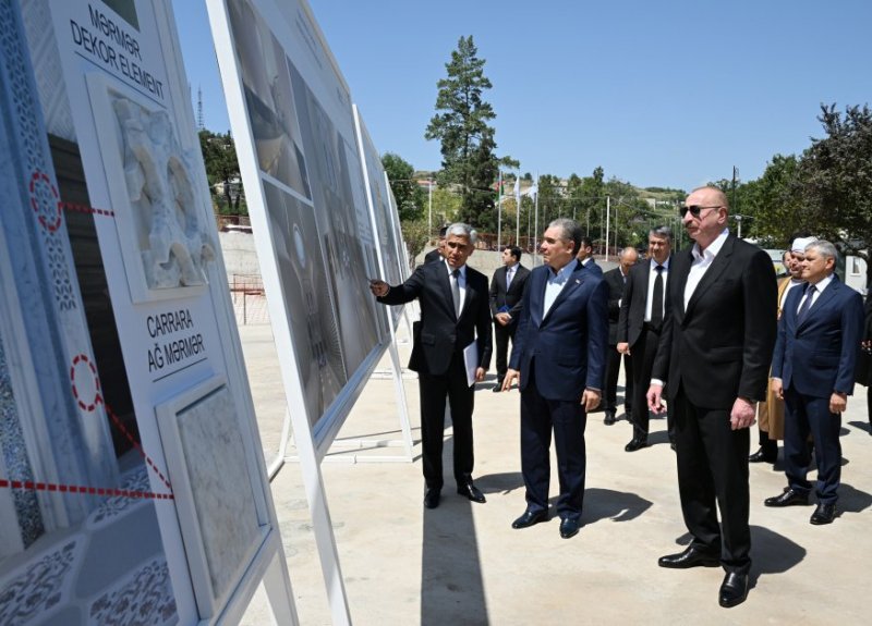 Ilham Aliyev and Gurbanguly Berdimuhamedov review construction progress at New Shusha Mosque