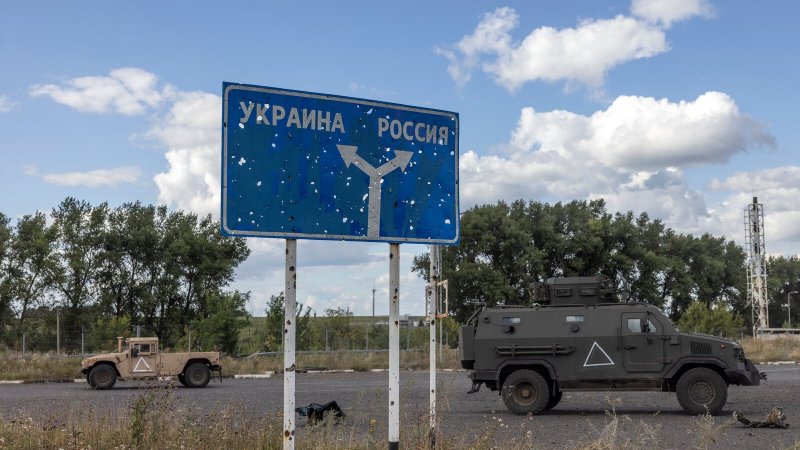 Russia will close 20 crossing points with Ukraine starting from August 1