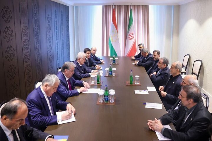 Iran, Tajikistan Presidents meet in Khankendi to discuss bilateral ties