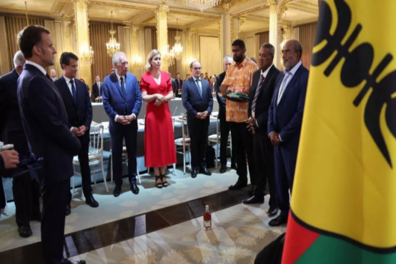 A new State of New Caledonia is being established