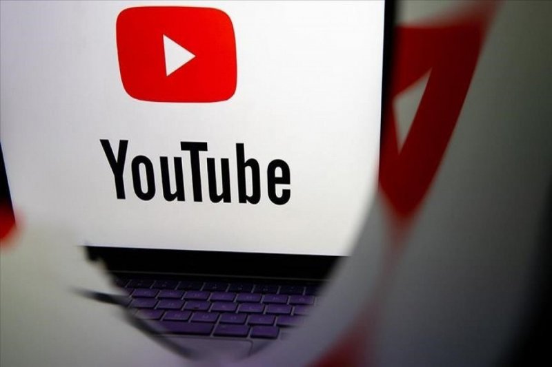 Google threatens legal action if YouTube included in Australia's social media ban for children