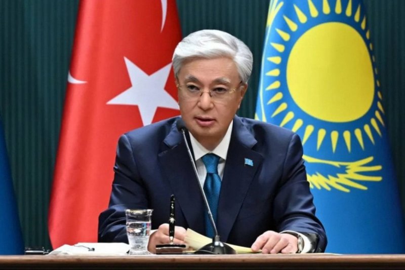 Kazakh President invited Turkish firms to join Middle Corridor projects