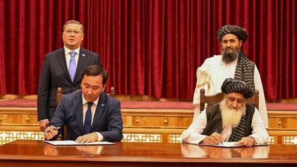 Afghanistan and Kazakhstan agree to establish new transport line