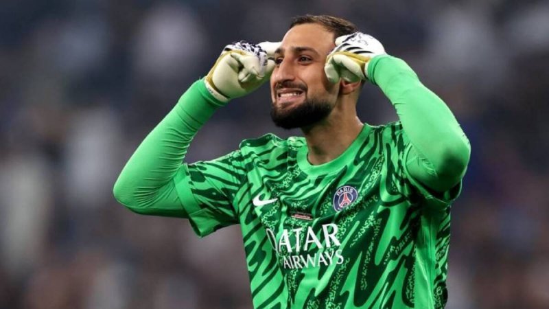 Galatasaray made an offer to Donnarumma 