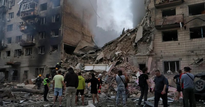 Russia's Kyiv bombardment kills 15, injures 135, many of them children