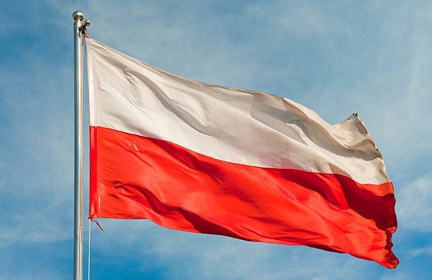Poland reduces diplomatic ties with Hungary, recalls ambassador