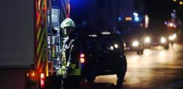 4 injured after man attacks passengers with axe on German train 