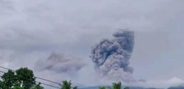 Indonesia's Mount Dukono erupts again, spewing ash 1.1 km high