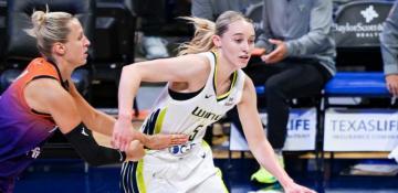 Sami Whitcomb’s career-high 36 points lead Mercury's win over Wings