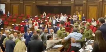 Brawl in Armenian Parliament forces suspension of session