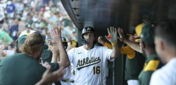 Athletics dominate Braves 10-1 with Kurtz grand slam, Butler's two homers
