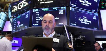 S&P 500 futures edge higher after record close, Wall Street set for winning week