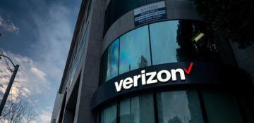Verizon boosts profit outlook as premium plans drive strong Q2 results