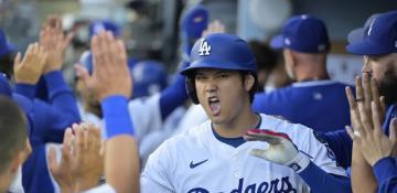 Ohtani, Smith power Dodgers to 5-2 win over Twins, ending home skid