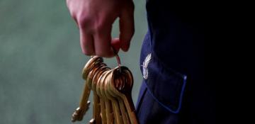 Italy to add 15,000 prison places to ease overcrowding