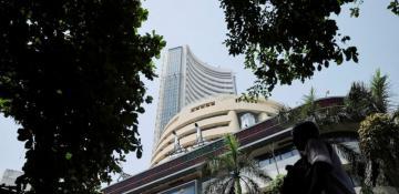 Indian stock markets edge higher as U.S.-Japan trade deal lifts sentiment