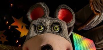 Chuck E. Cheese mascot arrested for debit card theft in Florida