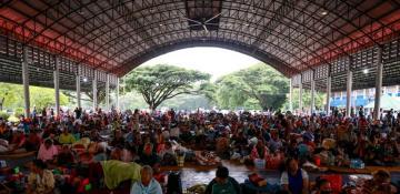 Southwest flight plunges mid-air to avoid collision, injures two crew members