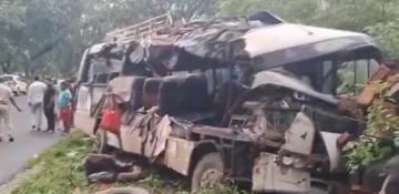 At least 18 Hindu pilgrims killed in fiery bus crash in India’s Jharkhand state