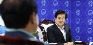 S. Korea allows unrestricted private inter-Korean exchanges 