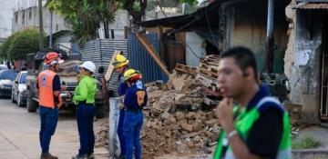 Guatemala shuts schools after deadly earthquakes
