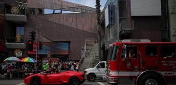 Car crashes into crowd in Los Angeles, injuring over 20 people 