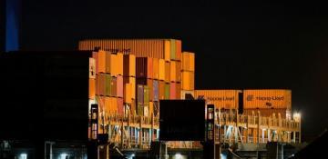 EU prepares to hit back as Trump threatens 30% tariff 