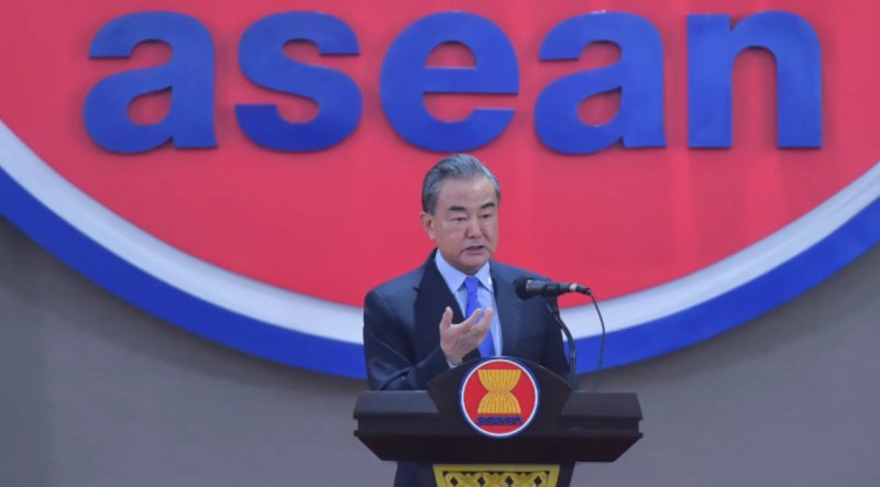 ASEAN Ministers meet with China, Australia, New Zealand