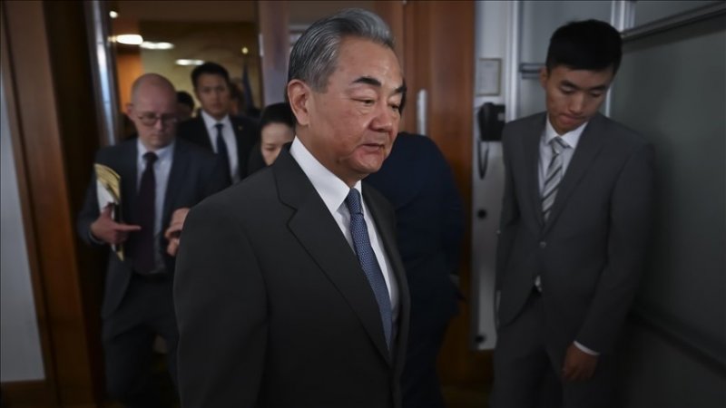 China urges EU dialogue ahead of summit