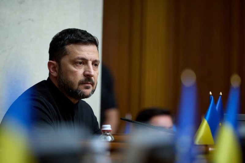 Zelenskyy signs law strengthening independence of anti-corruption and law enforcement agencies -  VIDEO  