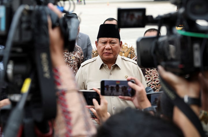 Indonesia’s President Prabowo grants pardons to political rivals amid unity push