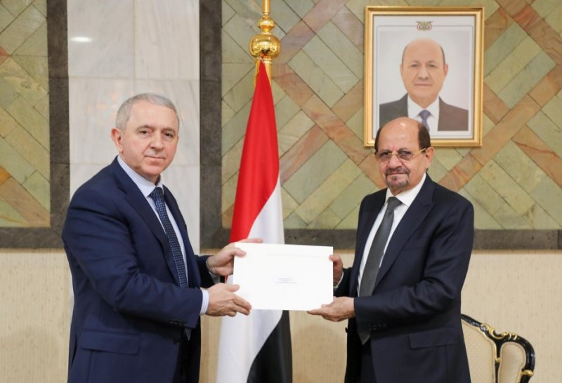 Yemen’s Presidential Council Chairman receives invitation to Azerbaijan